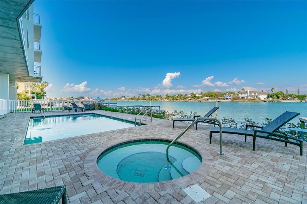 Oceana 305 East Villa St. Pete Beach Eksteriør billede